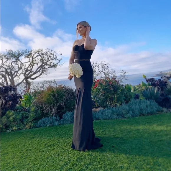 Black sweet heart formal dress - Picture 5 of 5